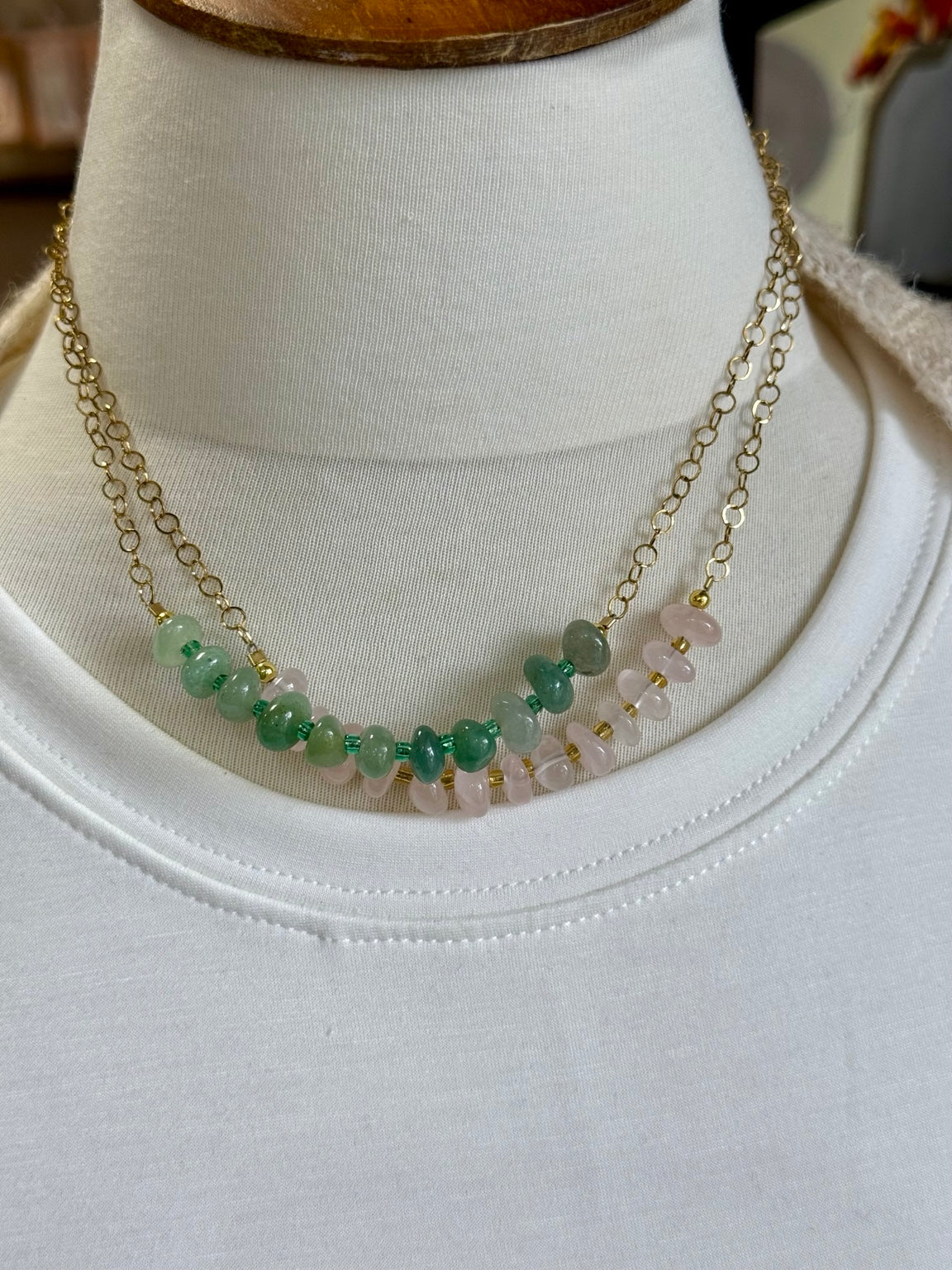 Collares de cuarzo rosado y aventurina juntos