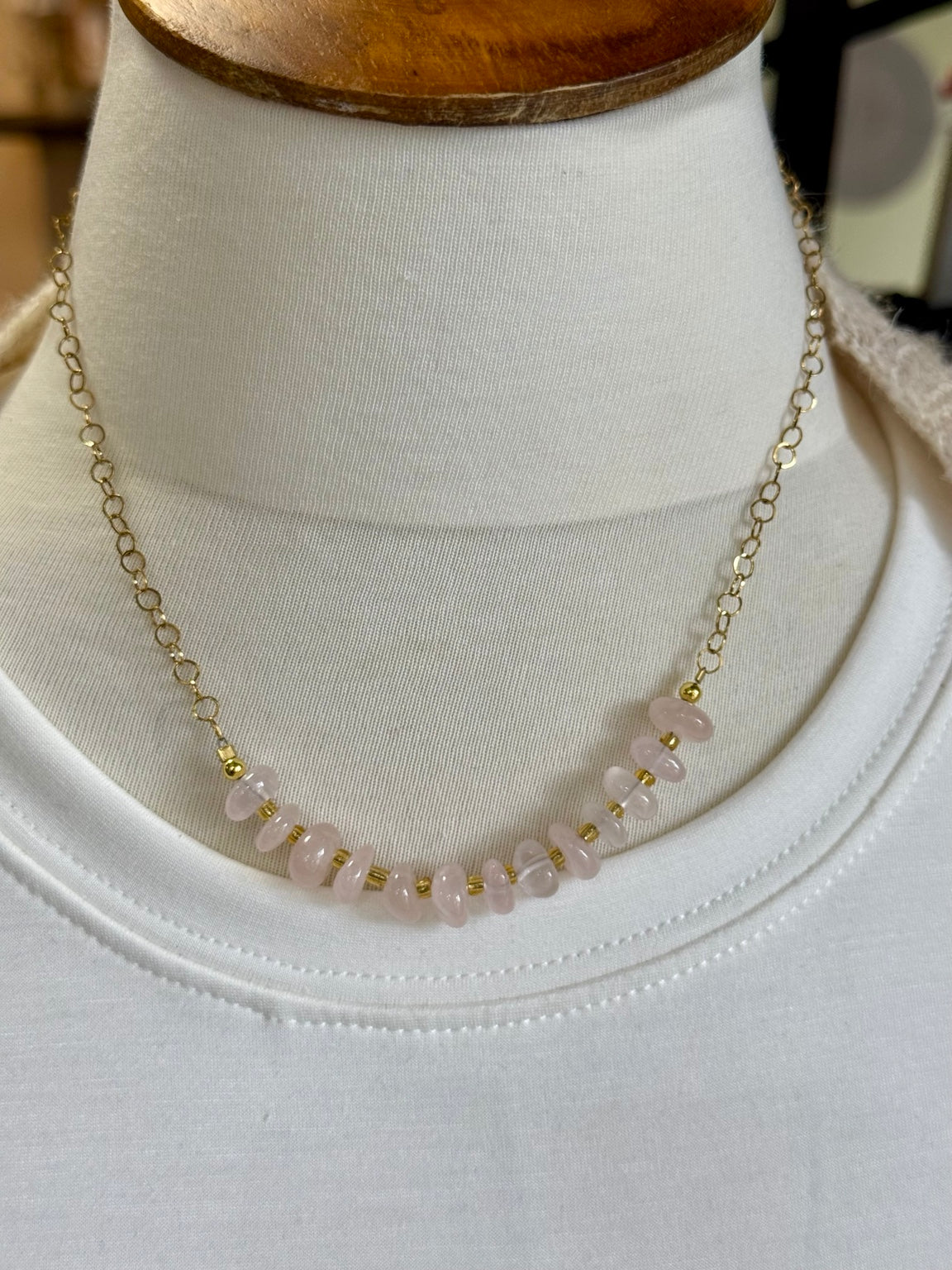 Collar de cuarzo rosado Casa Sol Designs